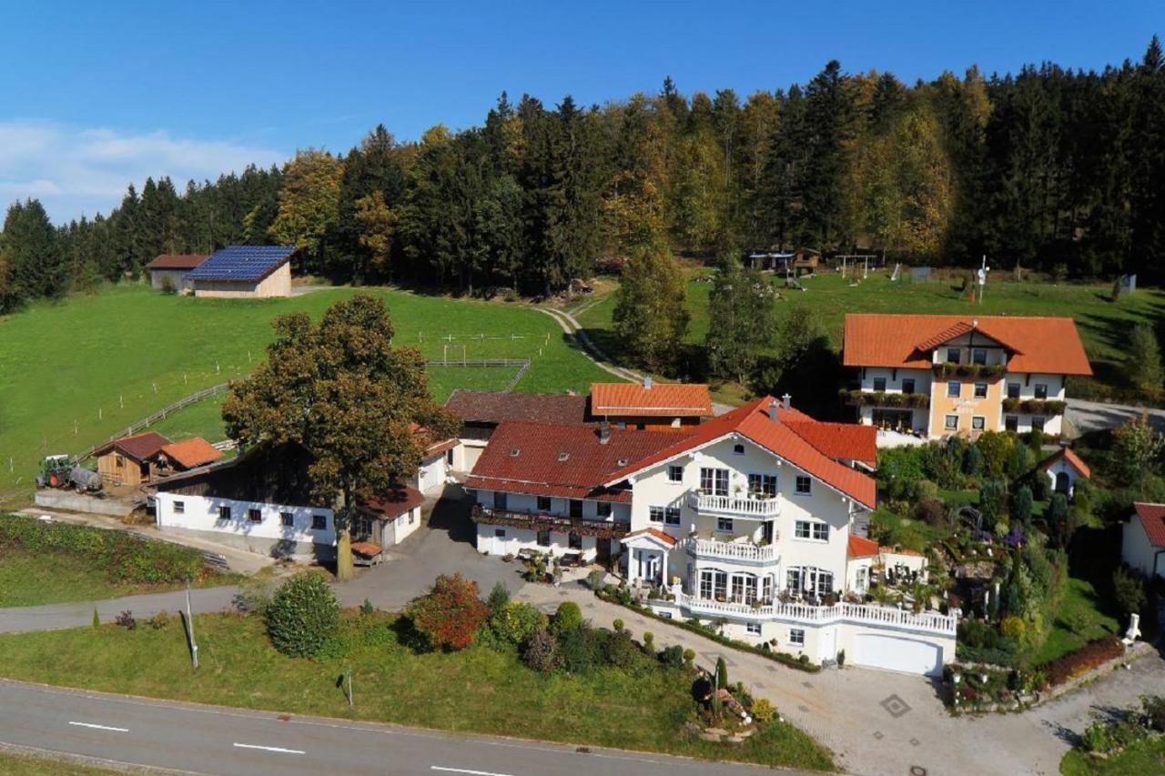 Freizeit- Und Erlebnishof Schoetz Elisabethszell Exterior foto